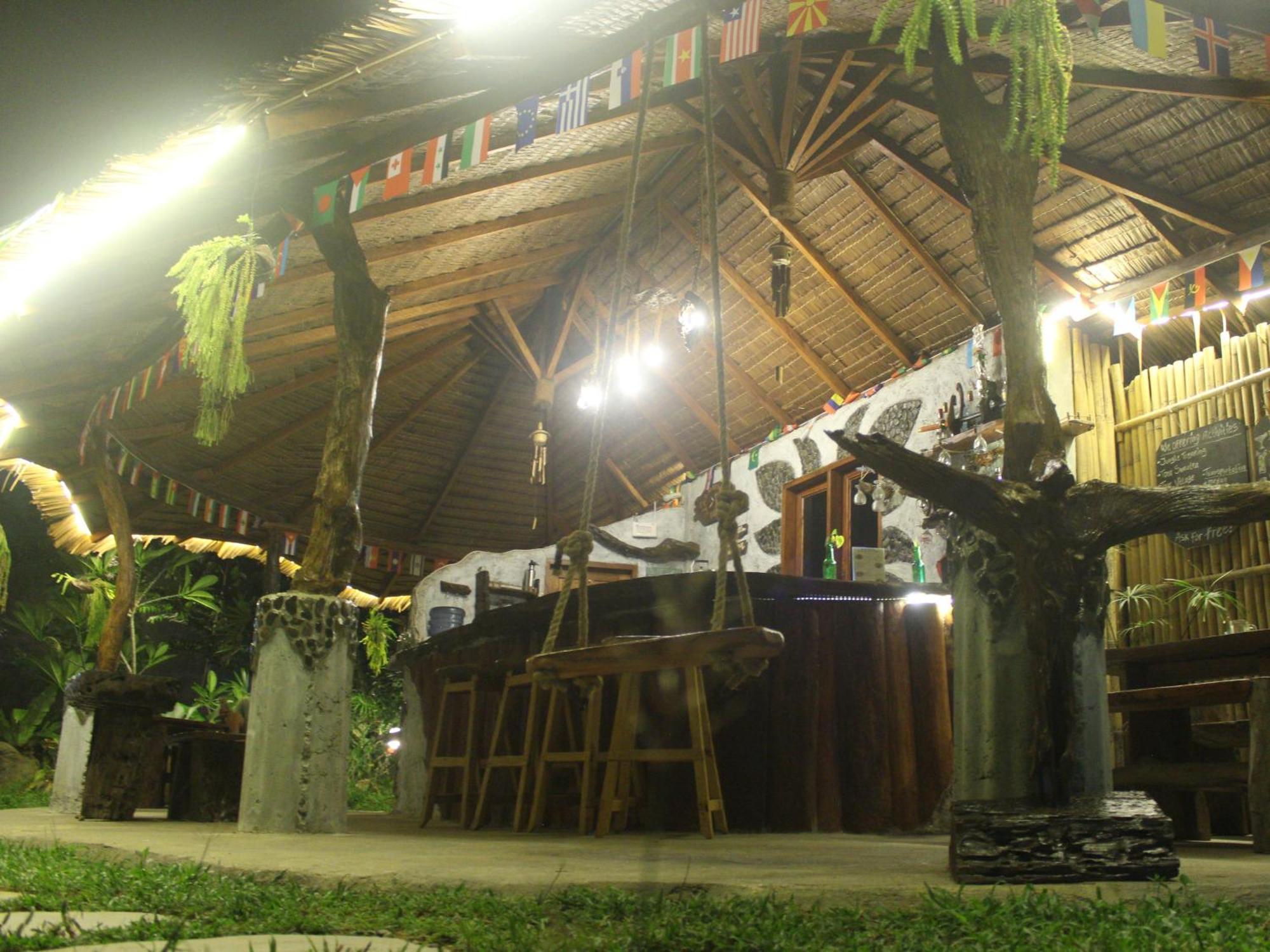 Eco Trekking Lodge, Bar & Jungle Tour'S Букит-Лаванг Экстерьер фото